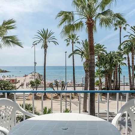 Seafront Apartment *